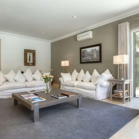 Sleeps 12 Pool Air Con Wifi * Vale do Lobo